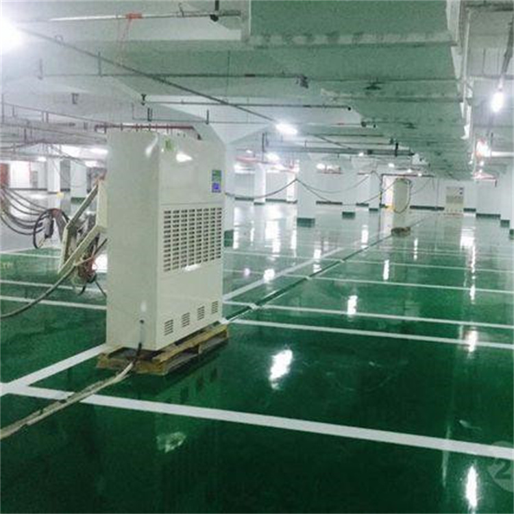 小型除濕機如何使用